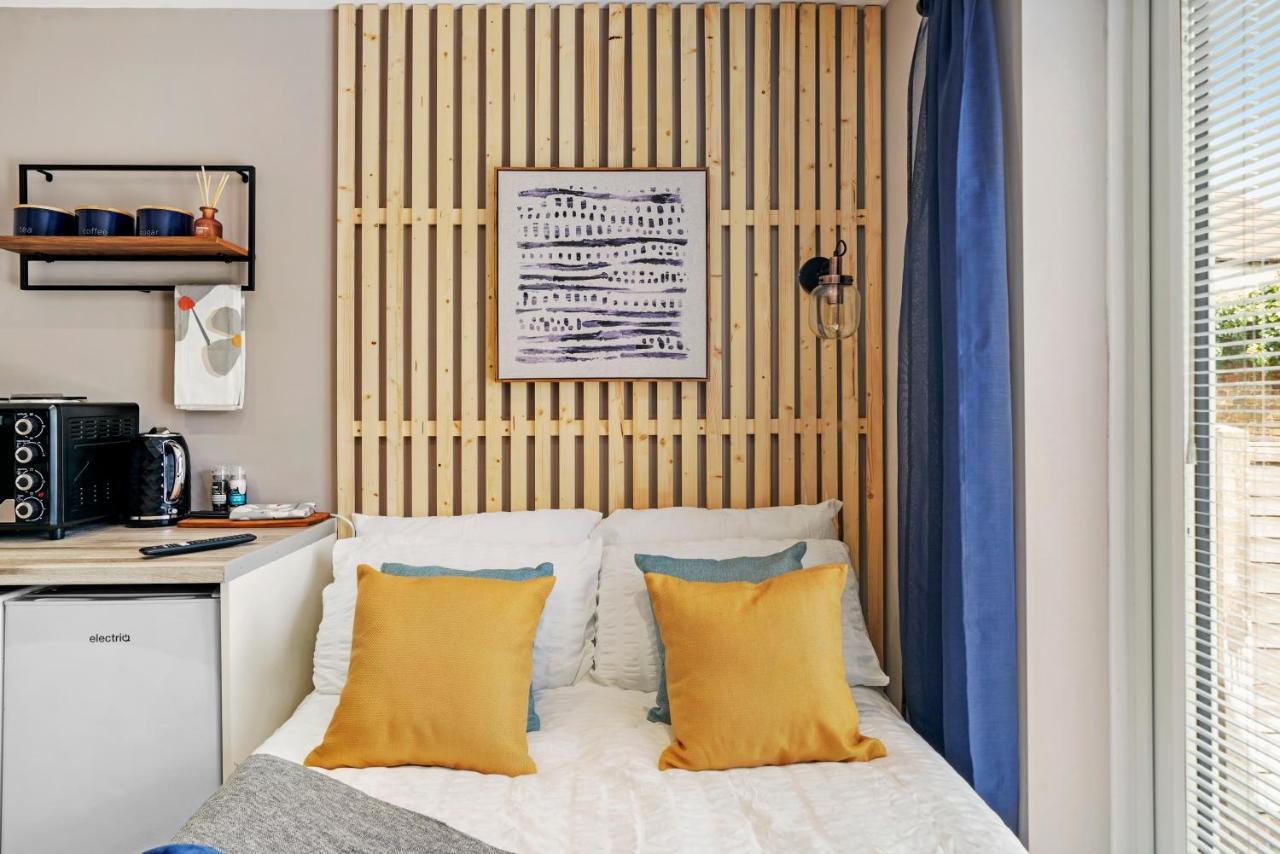 Boutique Heathrow Studio'S - Parking - Garden Appartement Harmondsworth Buitenkant foto